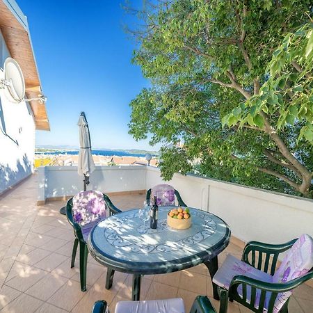 Apartmani Pataca Vodice Kültér fotó