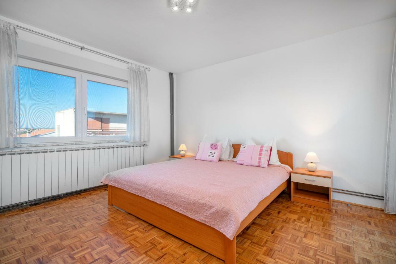 Apartmani Pataca Vodice Kültér fotó