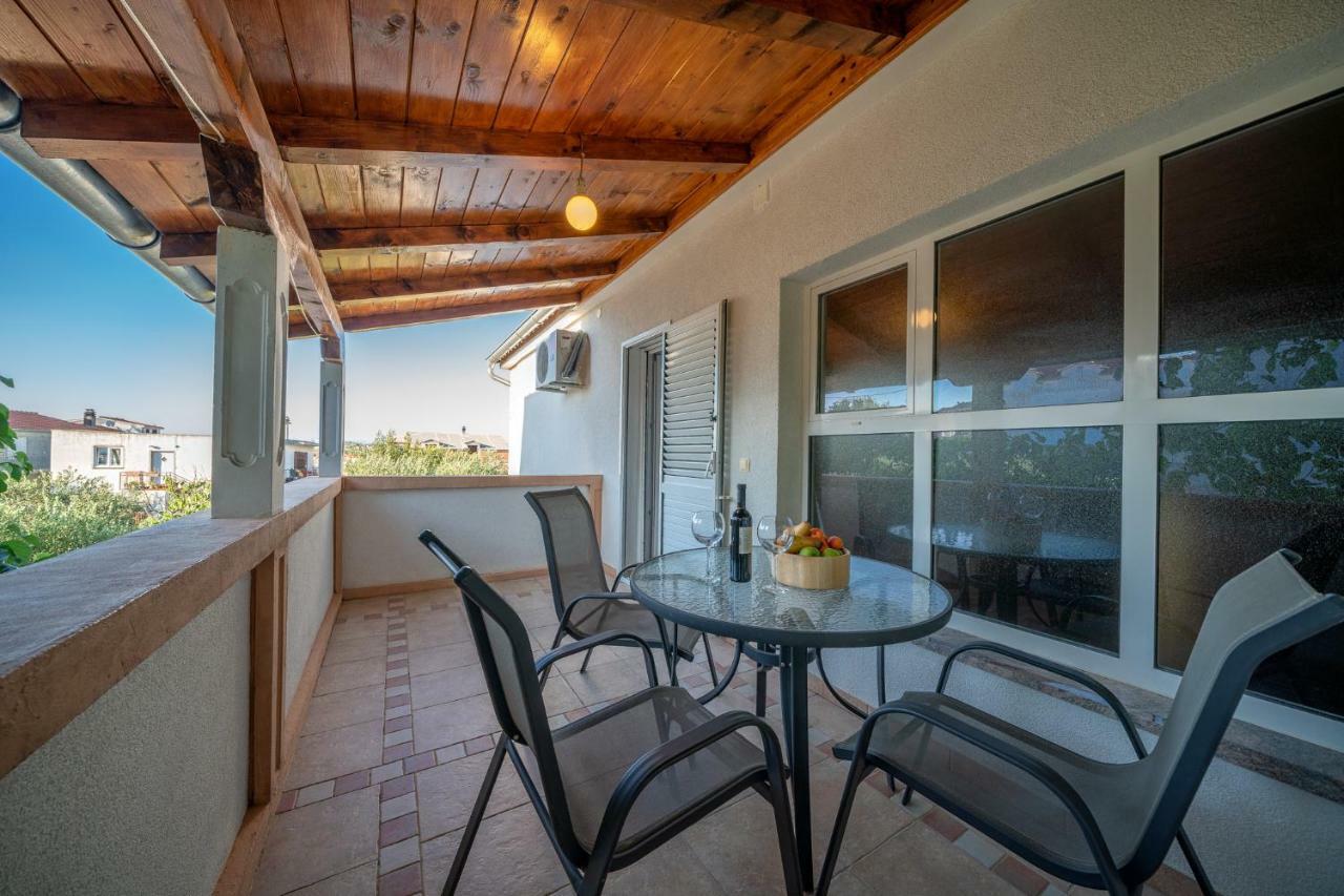 Apartmani Pataca Vodice Kültér fotó