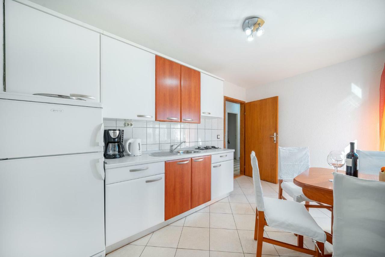 Apartmani Pataca Vodice Kültér fotó