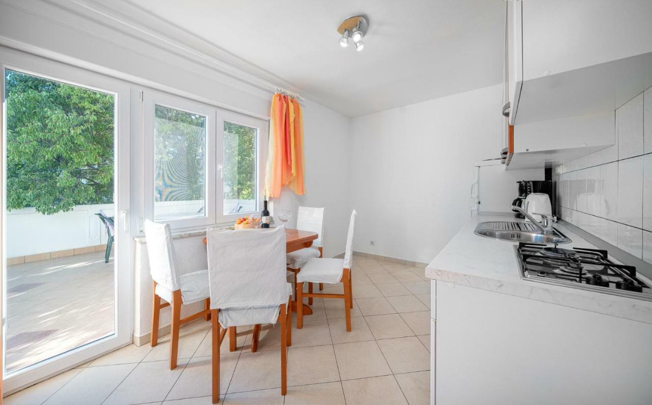 Apartmani Pataca Vodice Kültér fotó