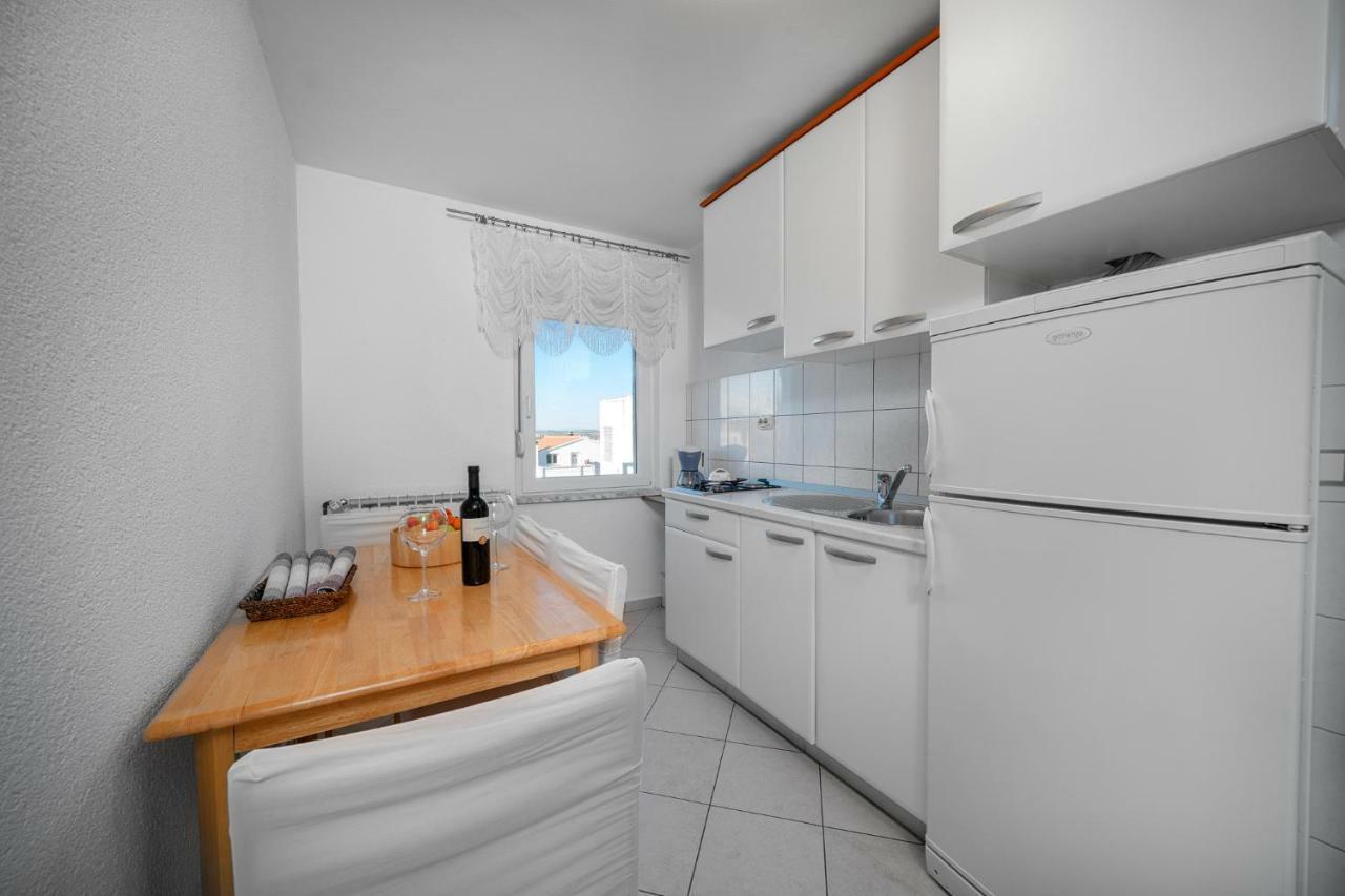 Apartmani Pataca Vodice Kültér fotó