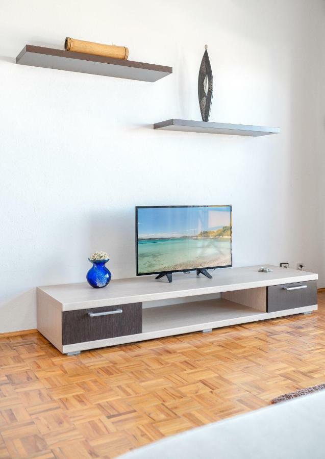 Apartmani Pataca Vodice Kültér fotó